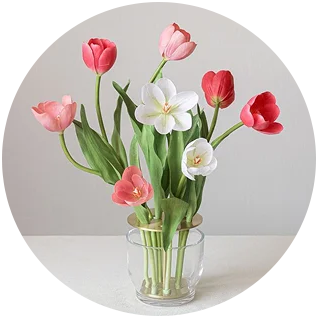 الورد الطبيعي والصناعي